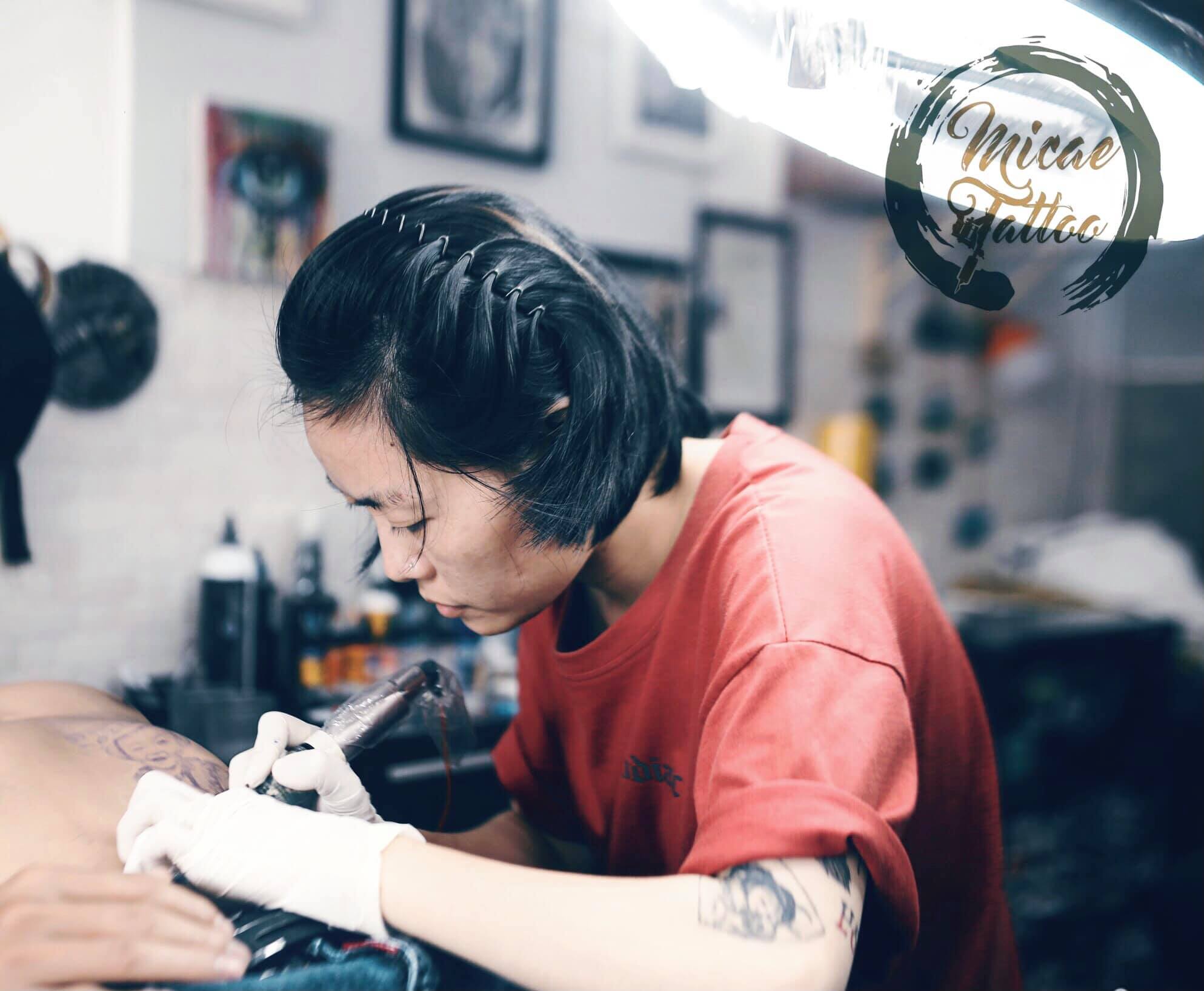 Thợ Xăm Nữ TP HCM - Mi Nguyễn- MIcae Tattoo